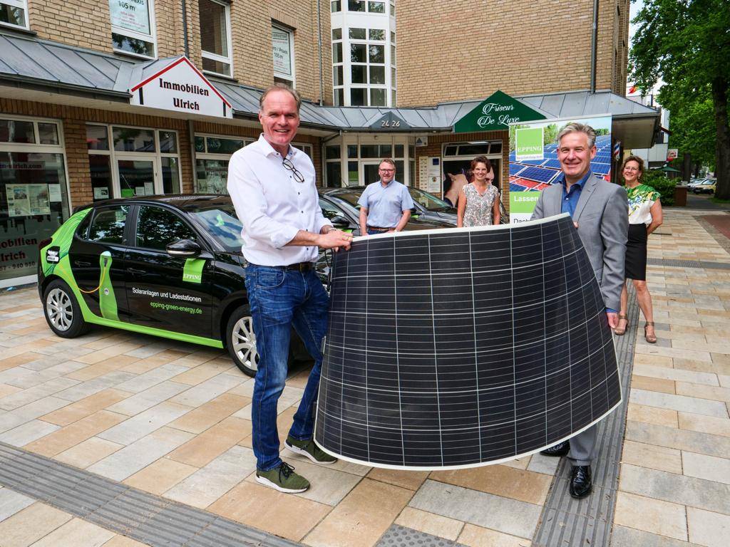 Unternehmensbesuch vom Hövelhofer Bürgermeister Michael Berens